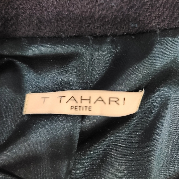 Tahari Navy Blazer - Picture 5 of 6